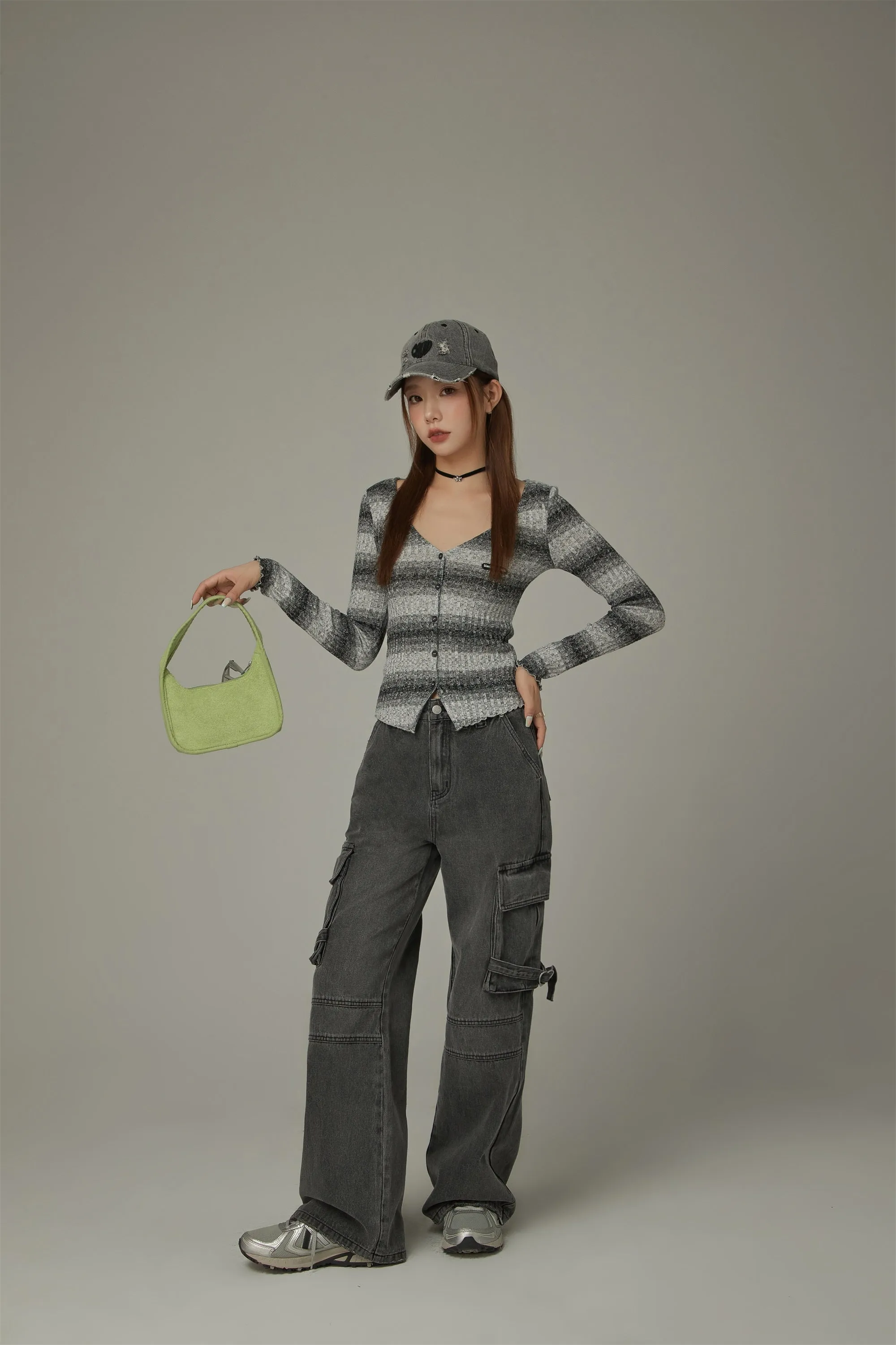 Color Matching Stripe V-Neck Slim Top