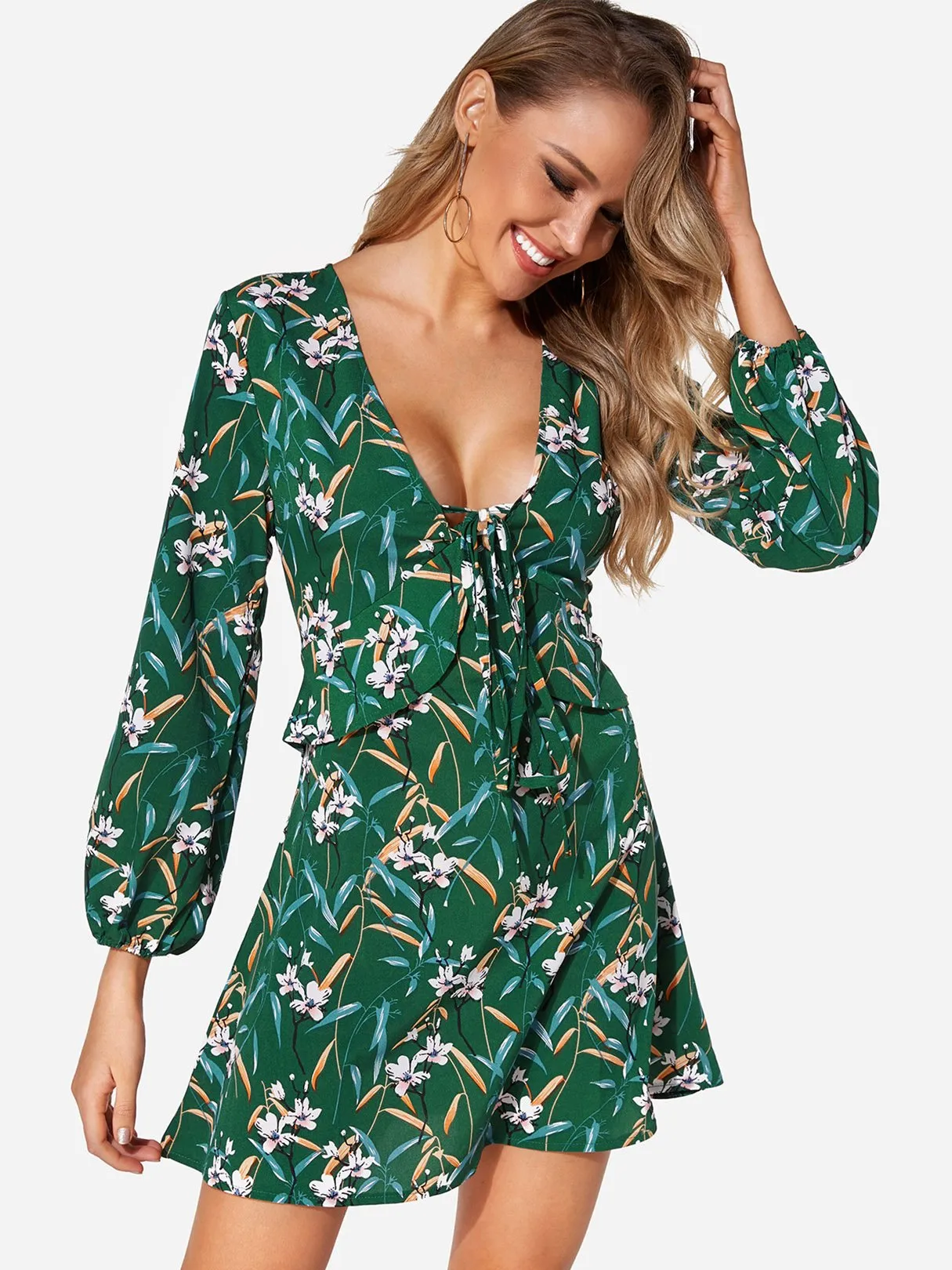 Wholesale Green Deep V Neck Long Sleeve Floral Print Self-Tie Dresses