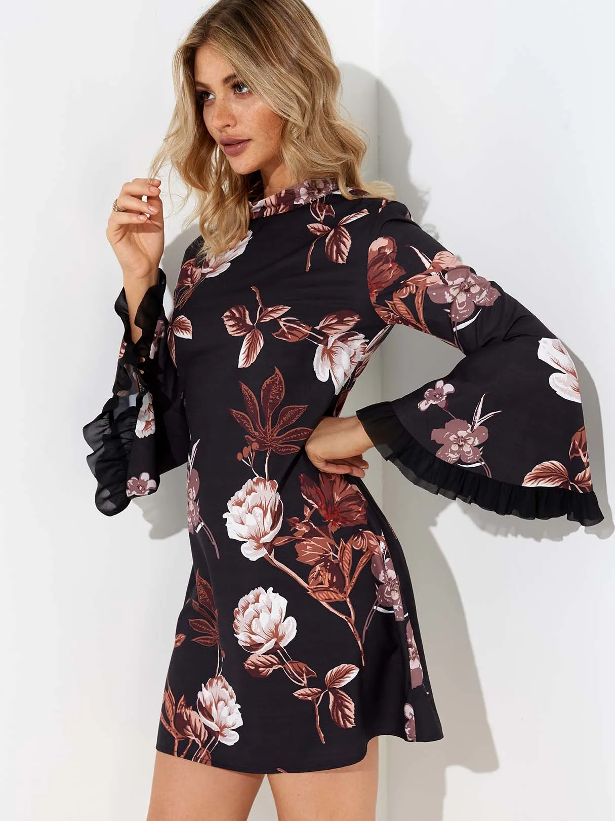 Wholesale Long Sleeve Floral Print High Waist Dresses