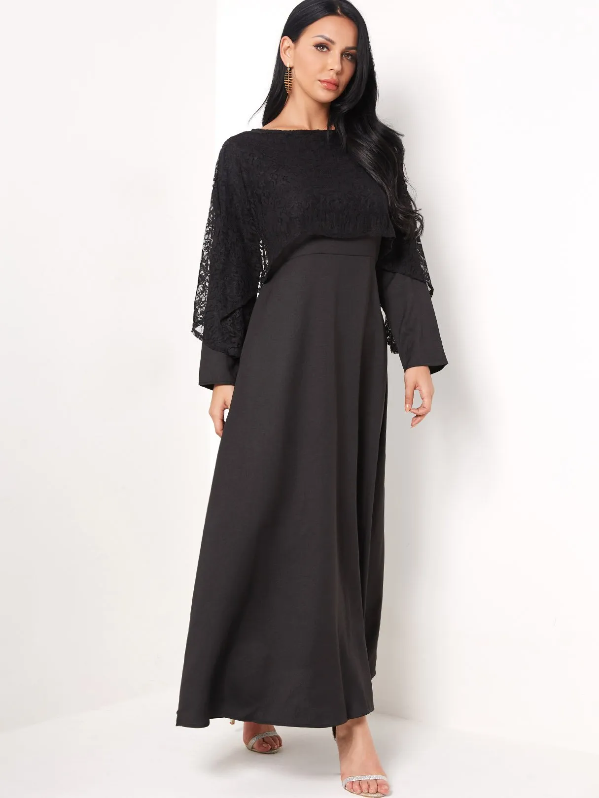 Wholesale Round Neck Long Sleeve Plain Lace Maxi Dress