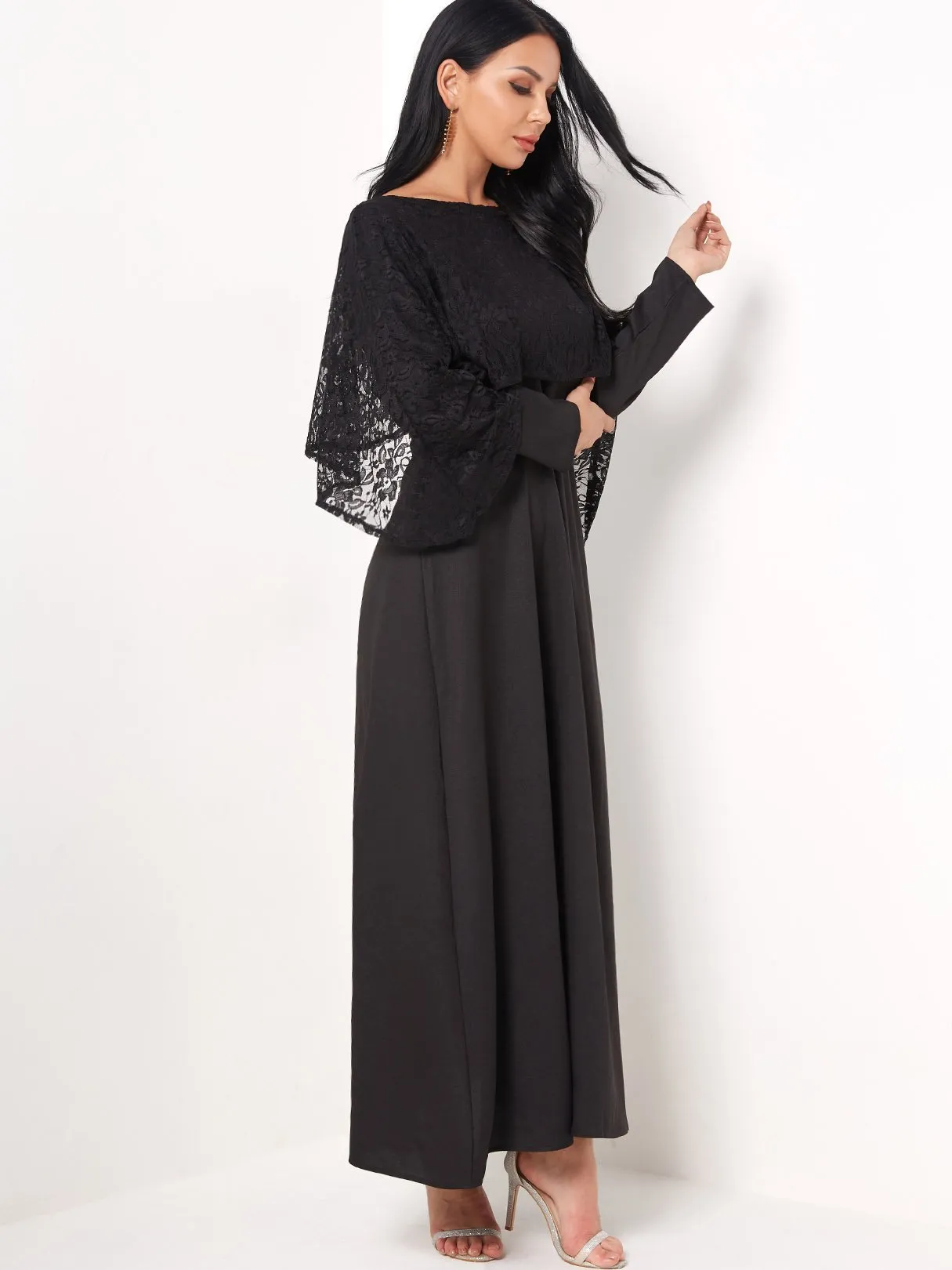 Wholesale Round Neck Long Sleeve Plain Lace Maxi Dress