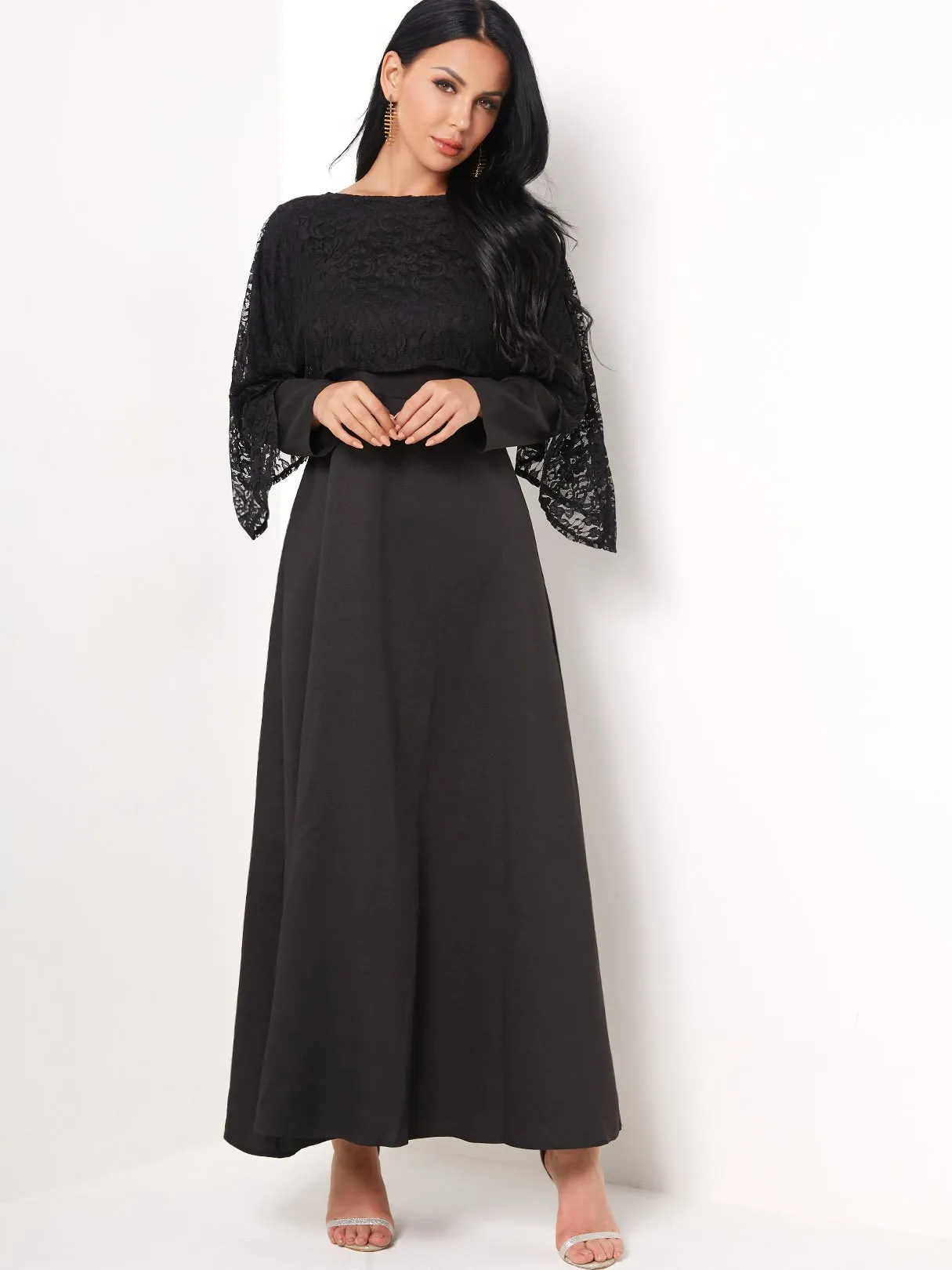 Wholesale Round Neck Long Sleeve Plain Lace Maxi Dress